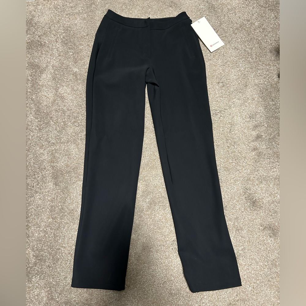 On The Move Pant by LuLuLemon Size 2 Black